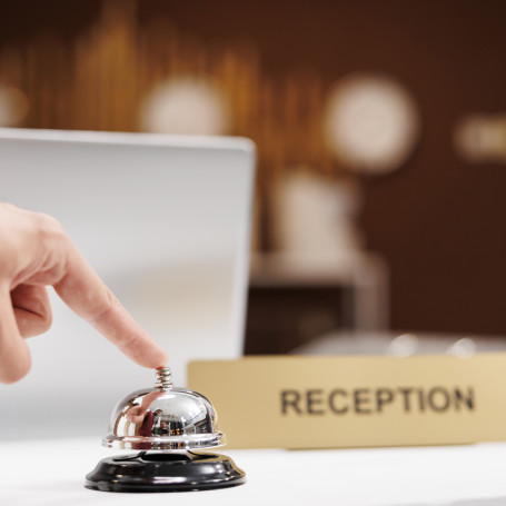 traveller-calling-hotel-concierge_Easy-Resize.com.jpg